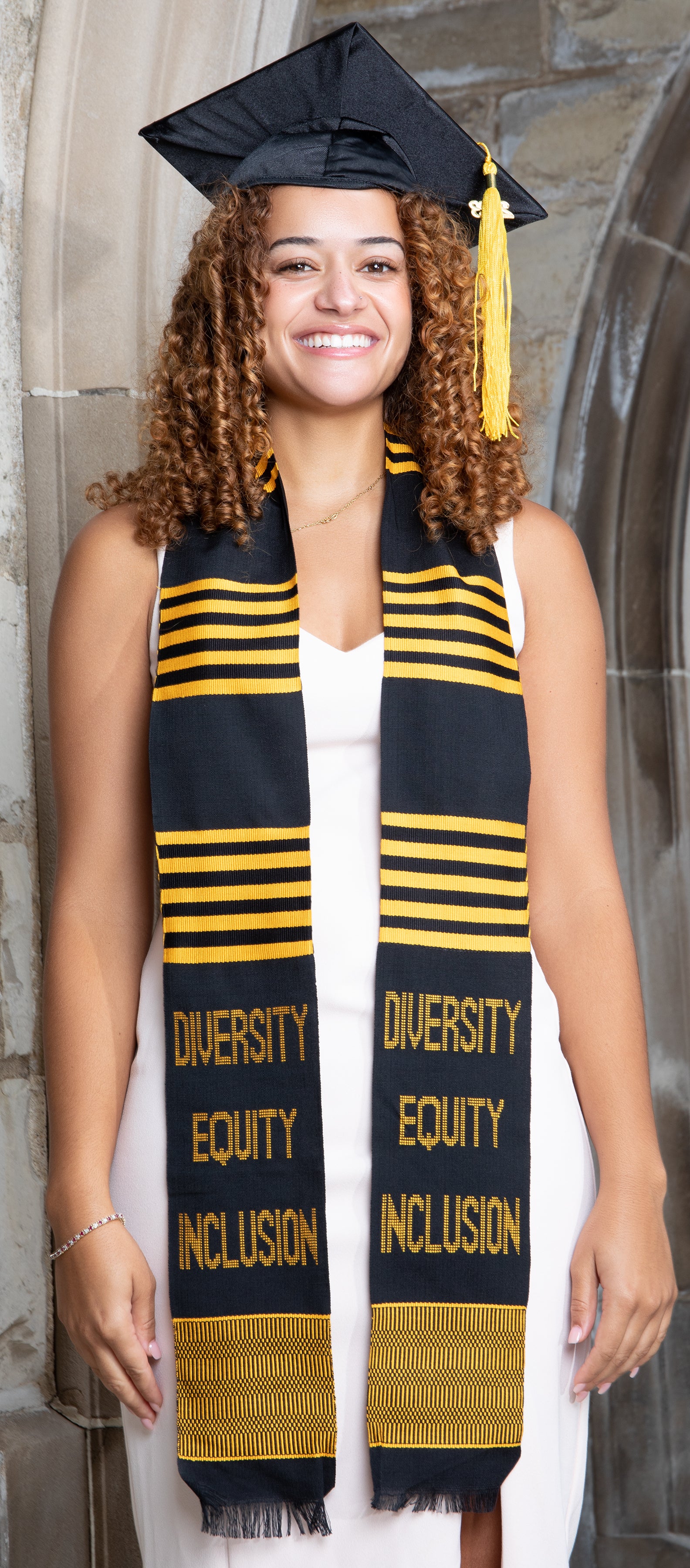 DE4-DIVERSITY EQUITY AND INCLUSION STOLE – Midwest Global Group